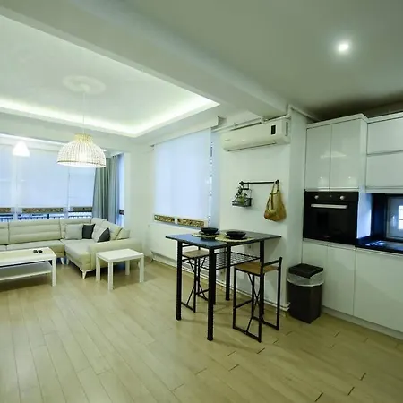 Marin Duplex - With A Private Garden Antalya